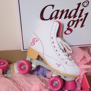Candi Grl Roller Skates BNIB